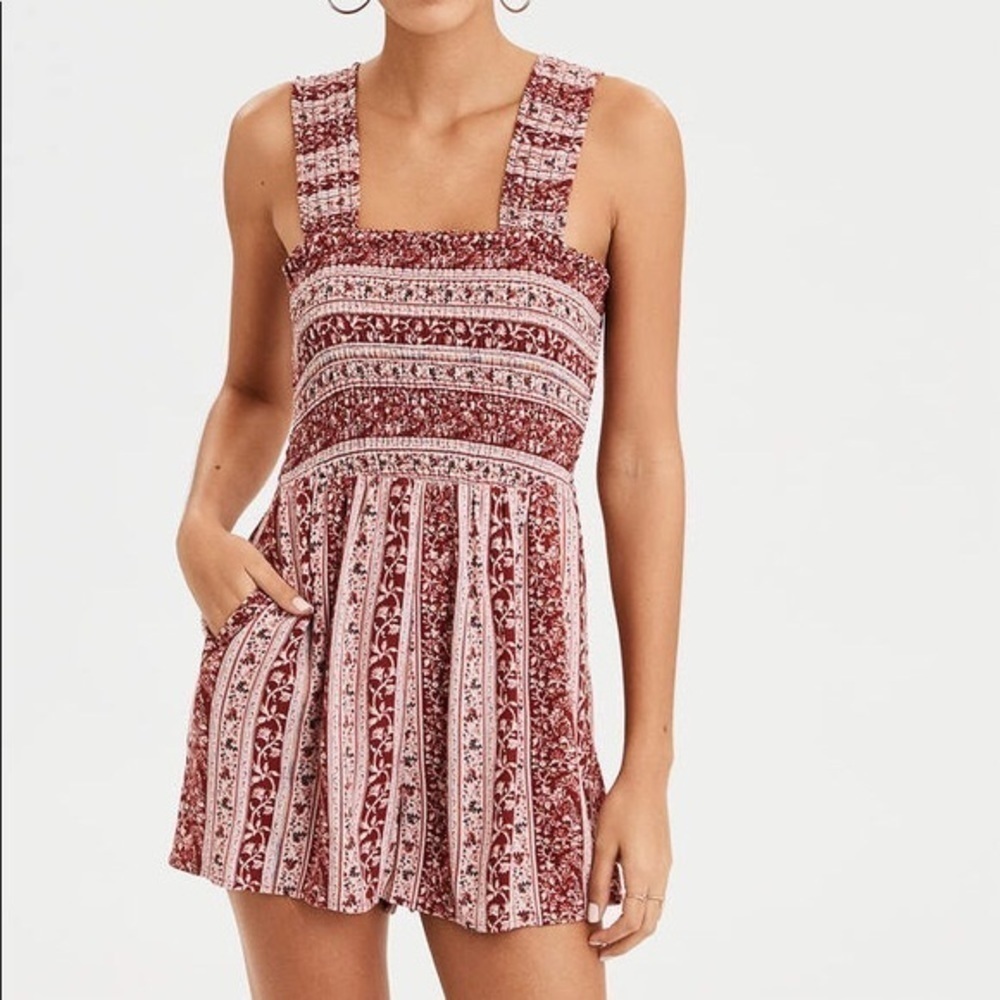 American Eagle NWT Smocked Paisley Romper Size XS